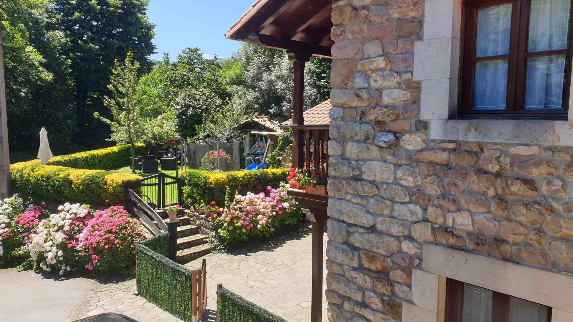 Casa Rural Caborzal Renedo De Cabuerniga Buitenkant foto